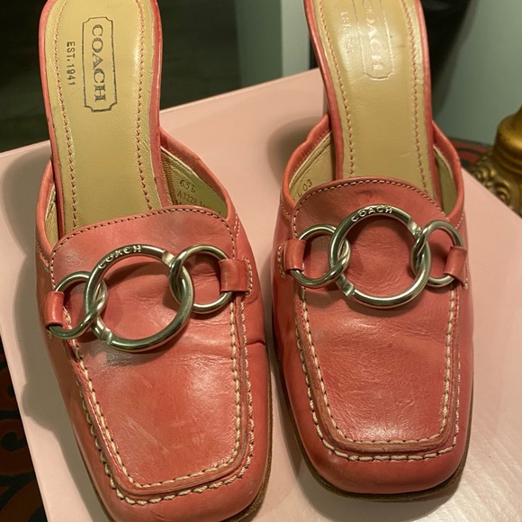 COACH 6.5B Slide - Picture 2 of 5